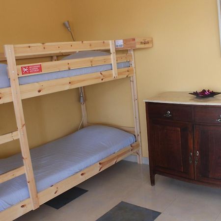 Ericeira Chill Hill Hostel & Private Rooms - Peach Garden Bilik gambar
