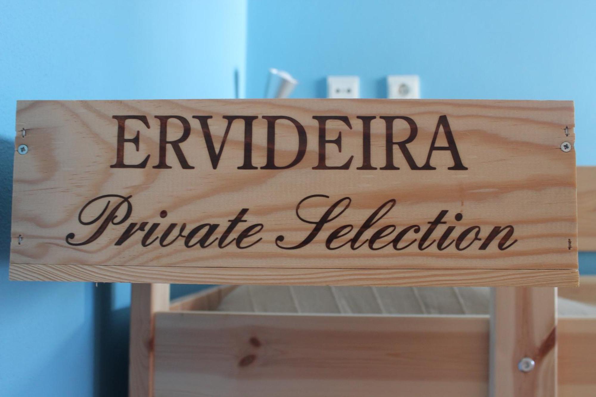 Ericeira Chill Hill Hostel & Private Rooms - Peach Garden Bilik gambar