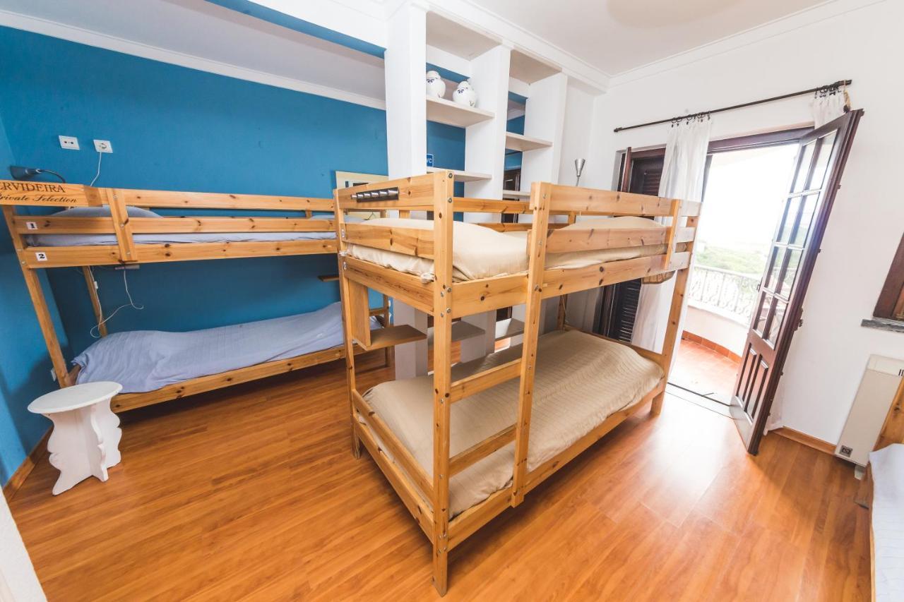 Ericeira Chill Hill Hostel & Private Rooms - Peach Garden Luaran gambar
